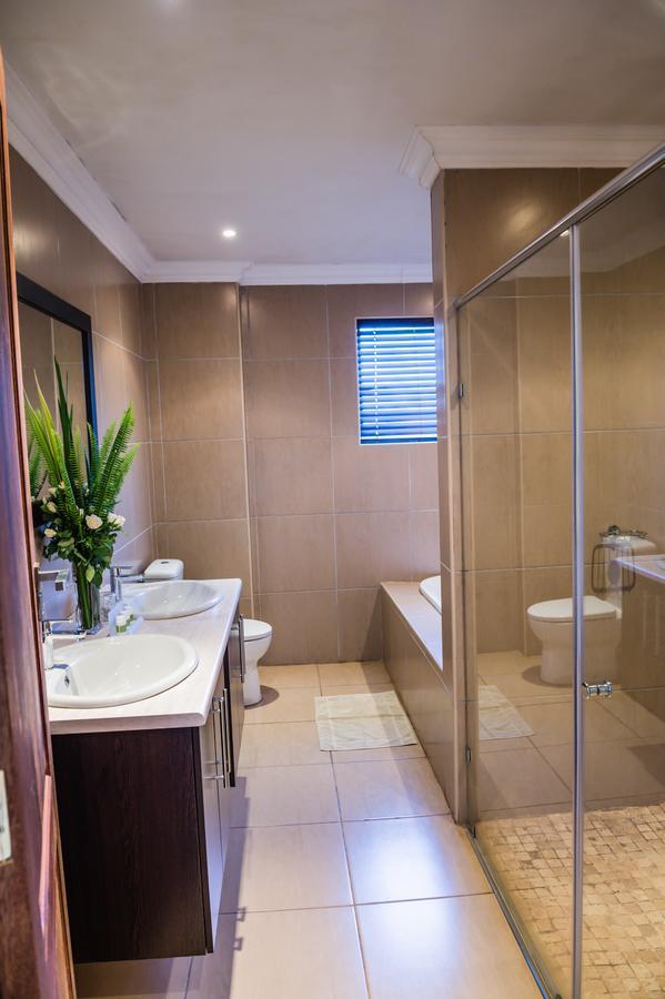 Royal Solwezi Hotel מראה חיצוני תמונה